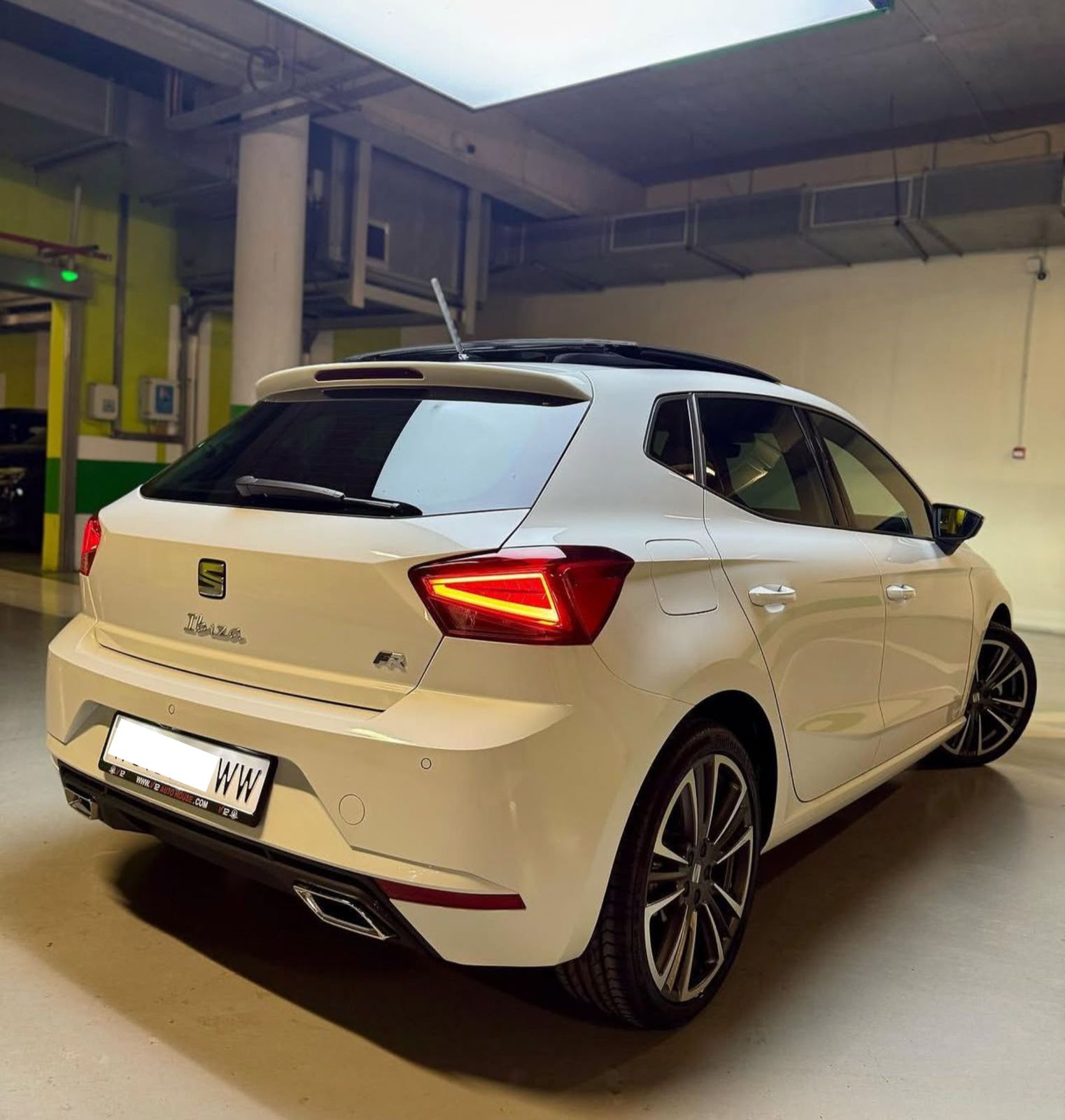 SEAT IBIZA FR 1